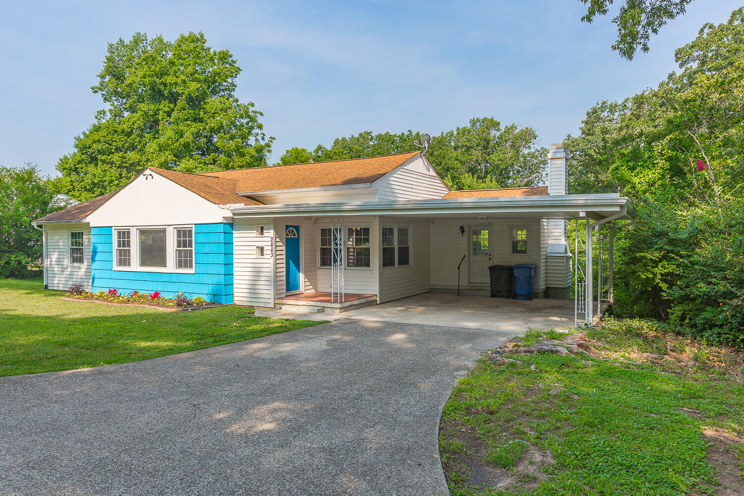 2843 Ozark Road