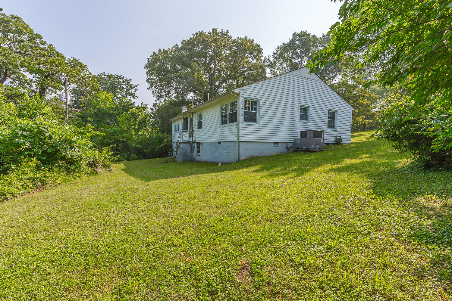 2843 Ozark Road