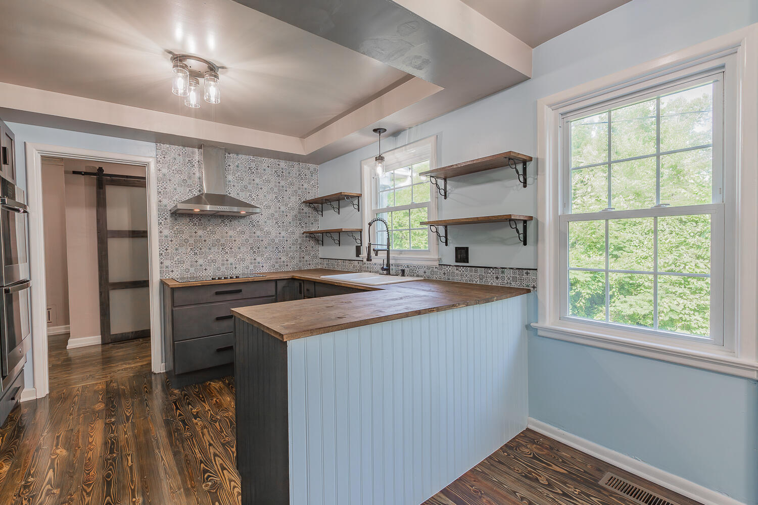 2843 Ozark Road
