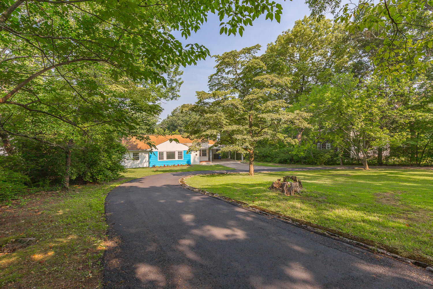 2843 Ozark Road