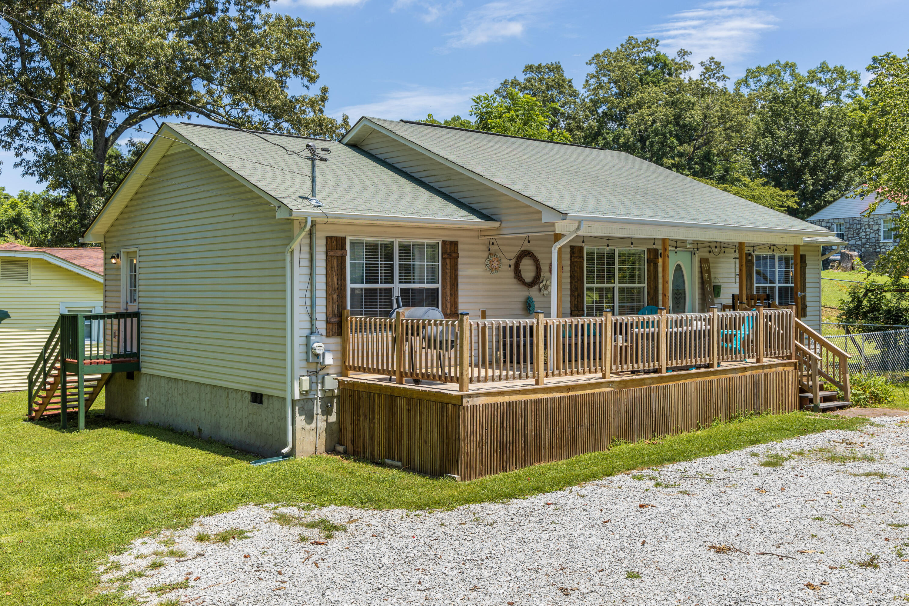 804 Schmidt Road