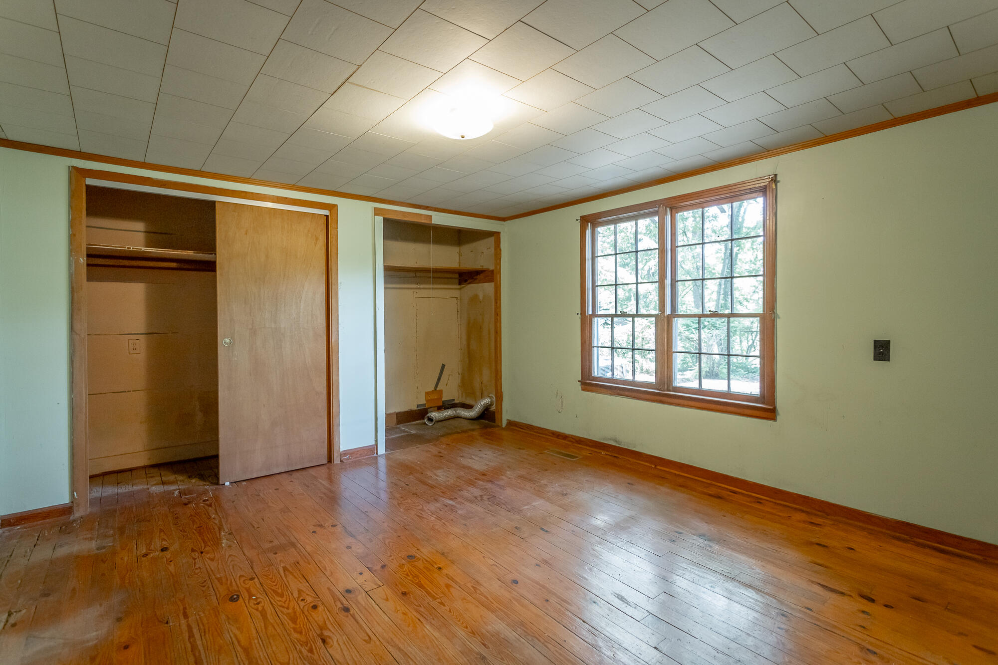1215 W North Main Street, LaFayette