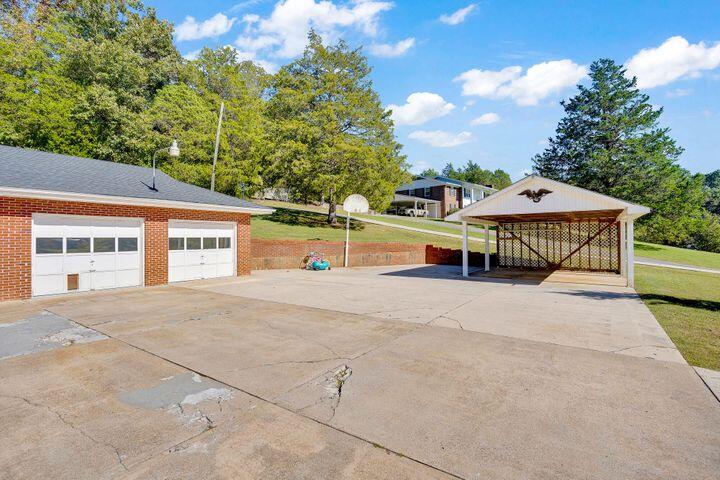 120 Wawona Drive