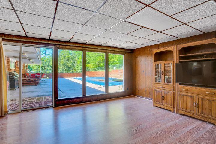 120 Wawona Drive