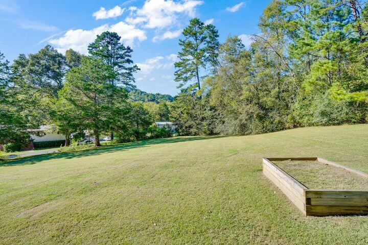 120 Wawona Drive