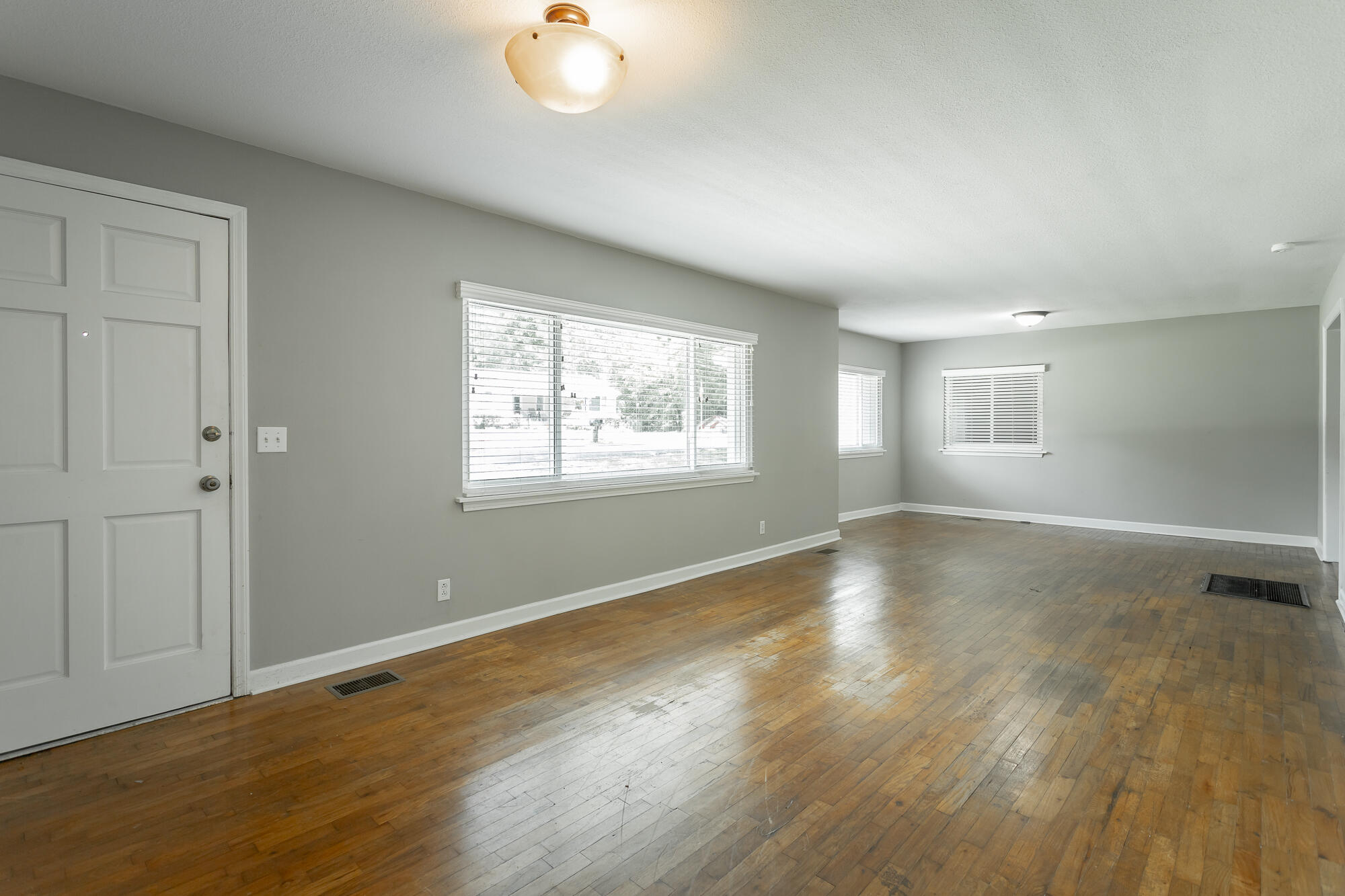 6029 Mill Road