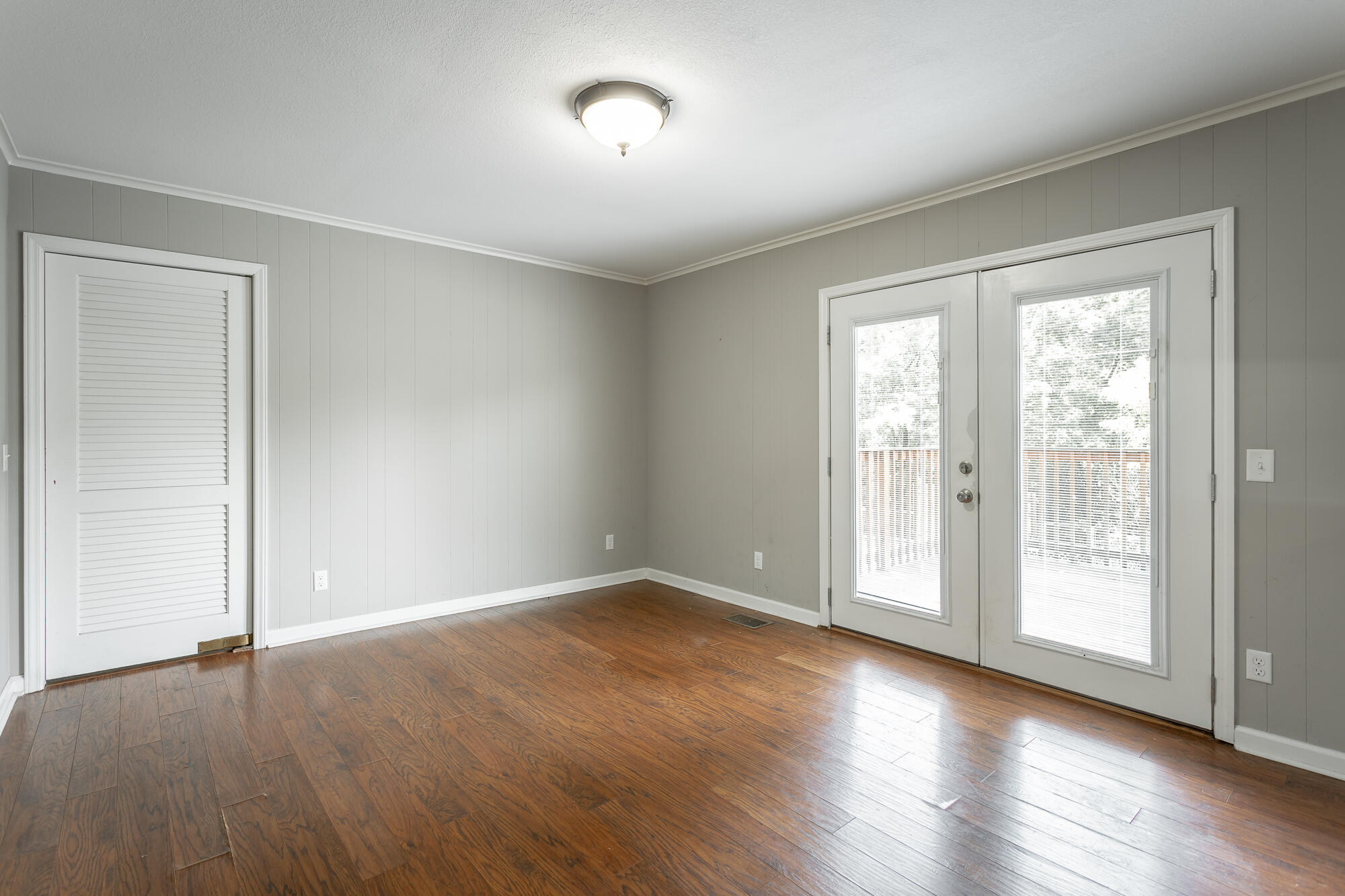 6029 Mill Road