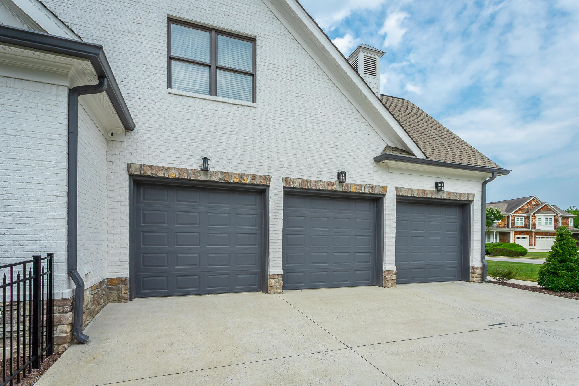 1270 Enclave Road