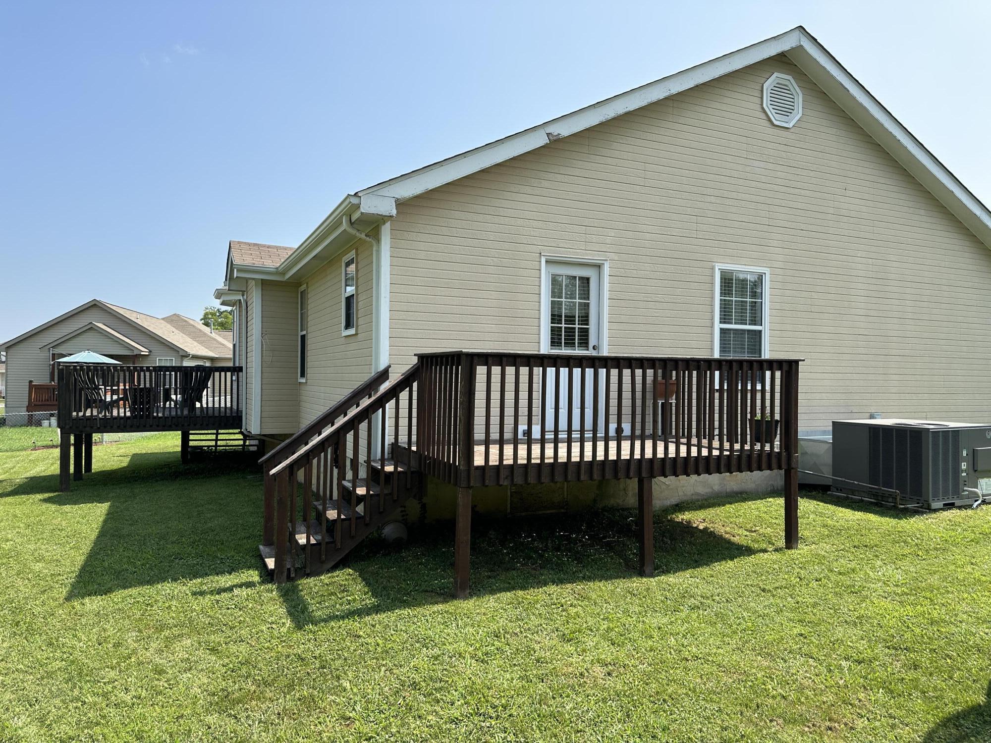 86 Lodgestone Drive