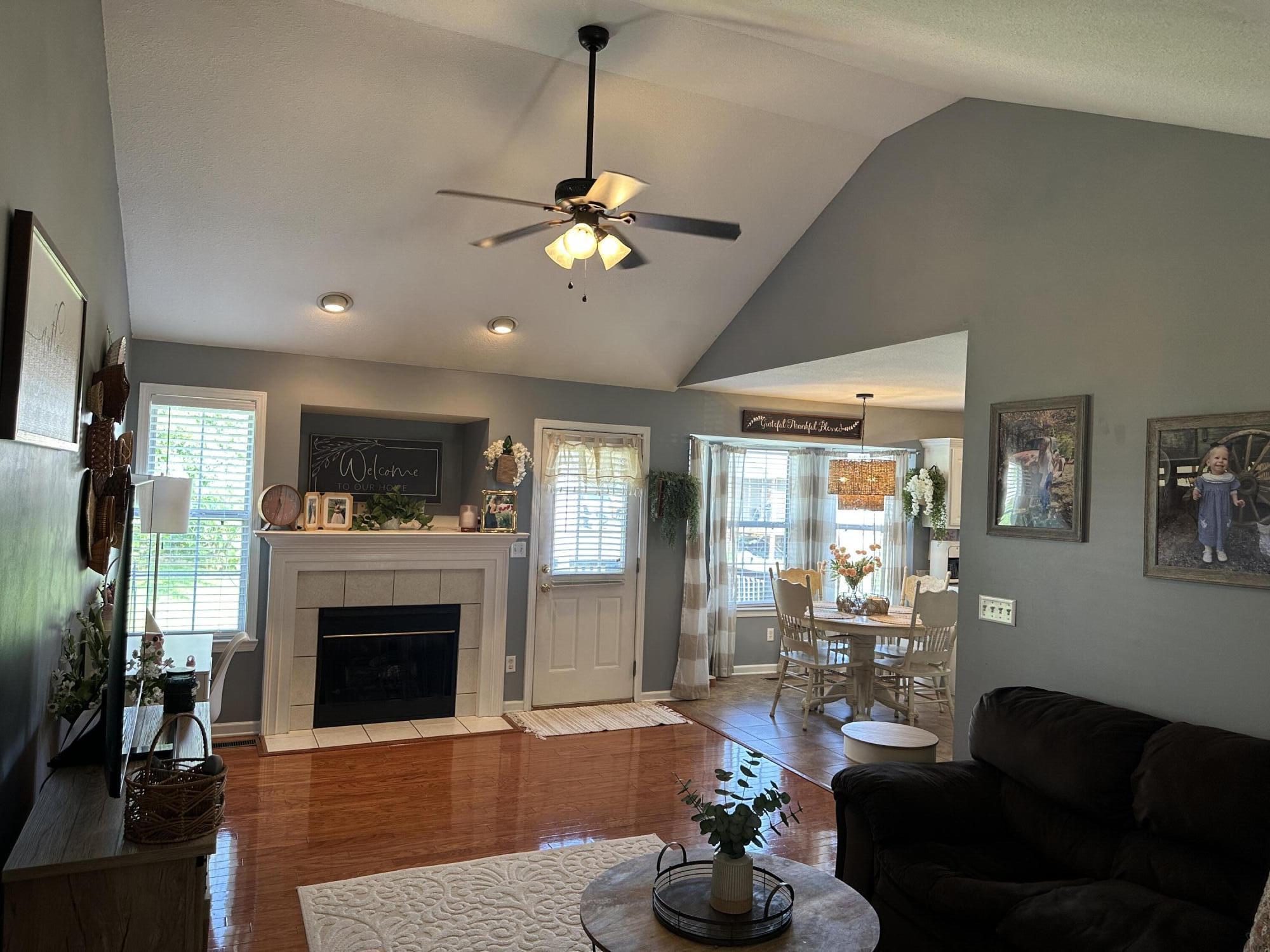 86 Lodgestone Drive