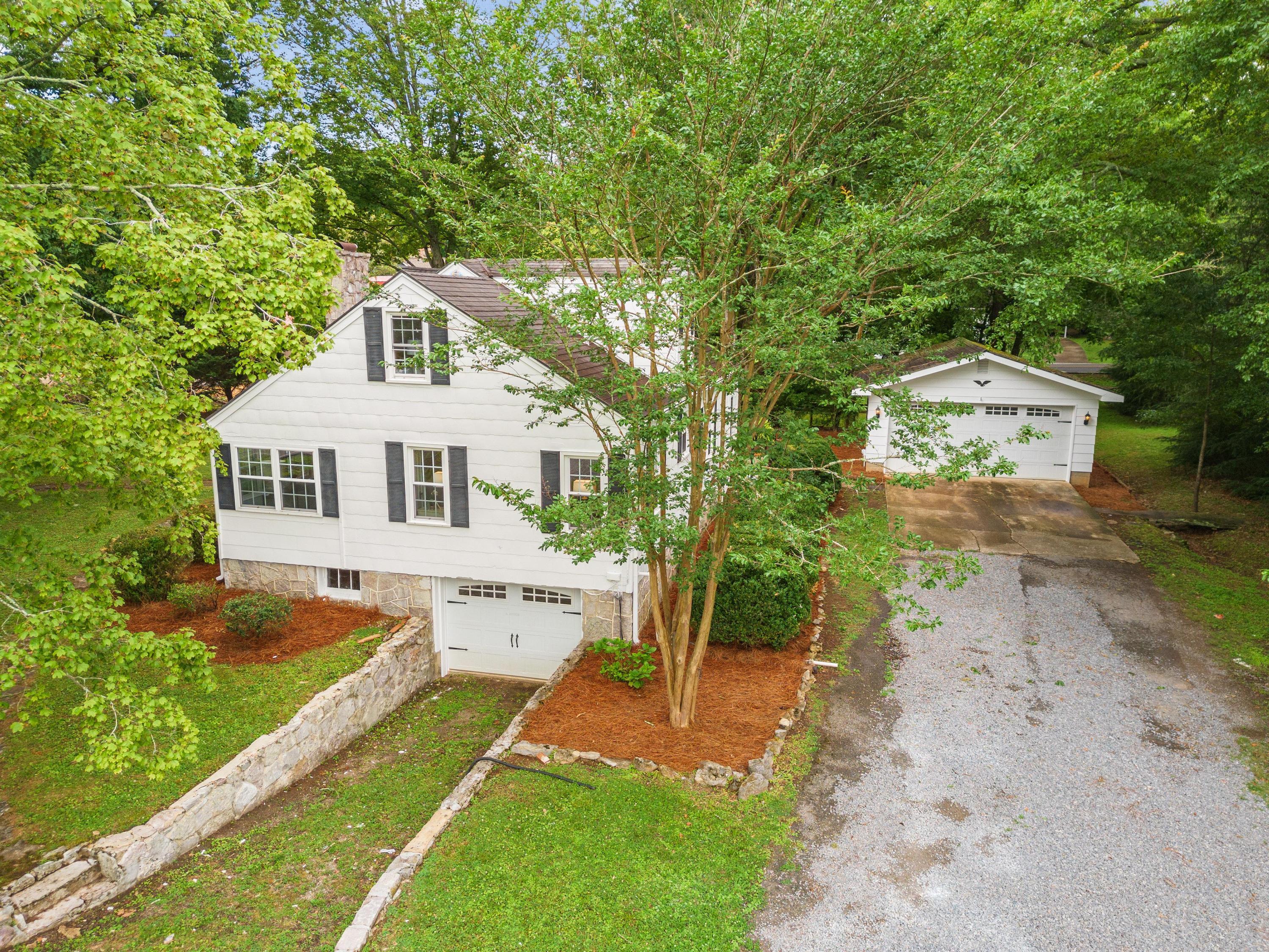 519 Cove Road