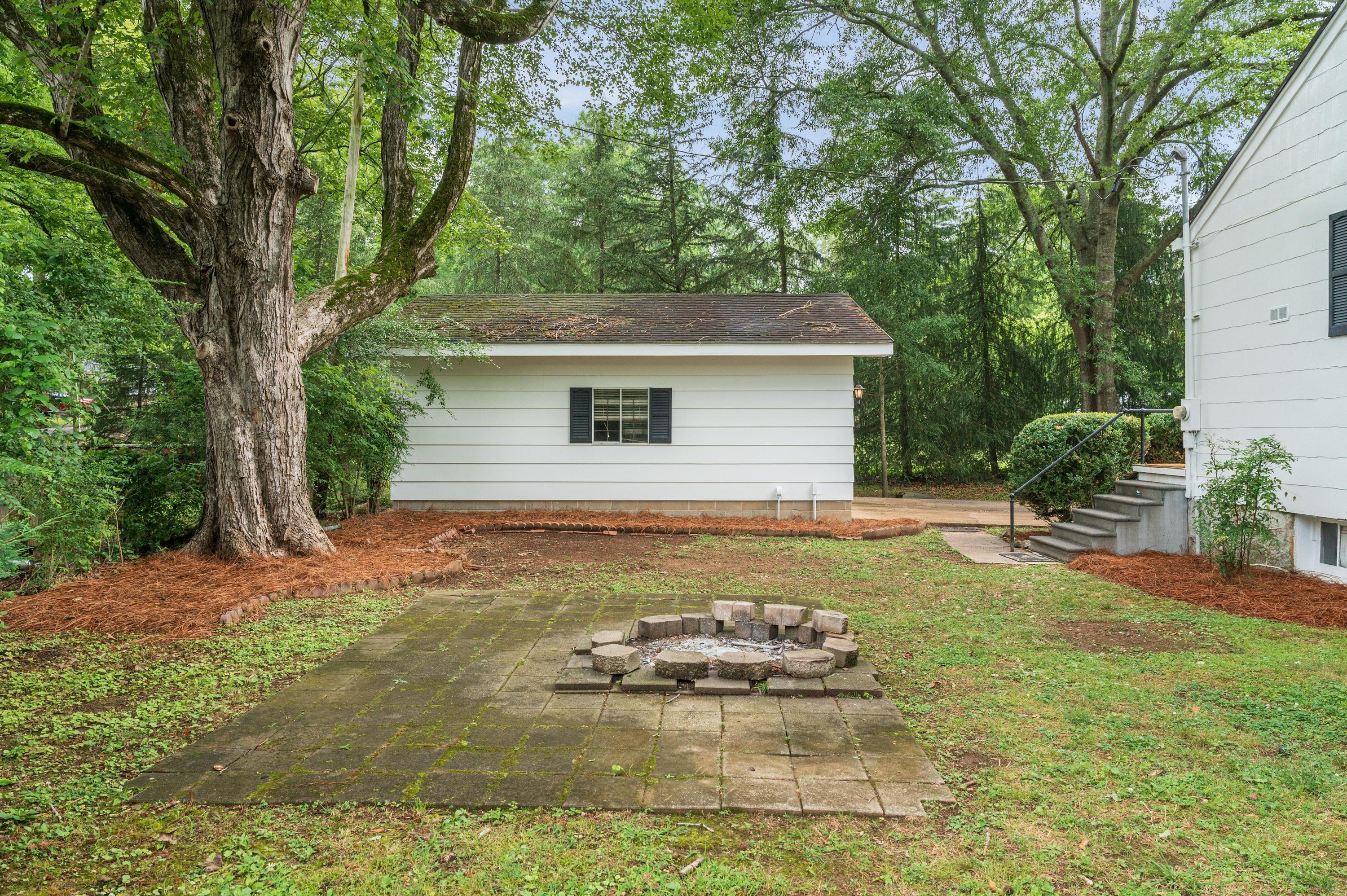 519 Cove Road