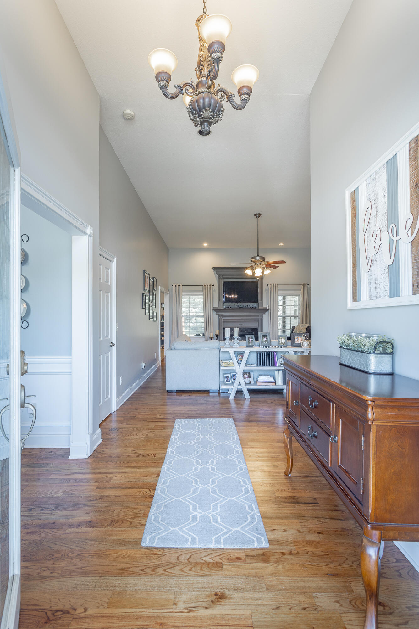 8628 Streamside Drive