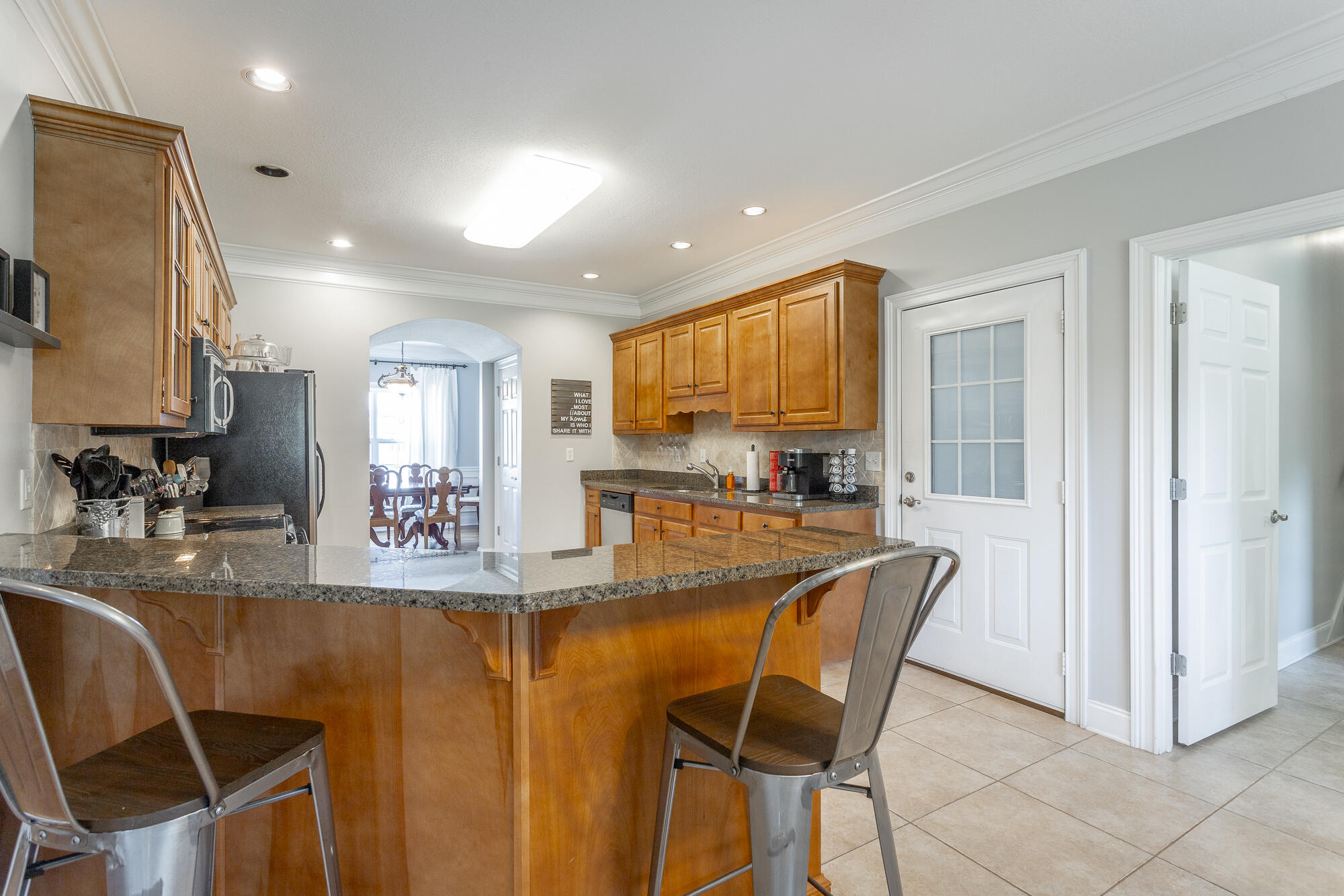 8628 Streamside Drive