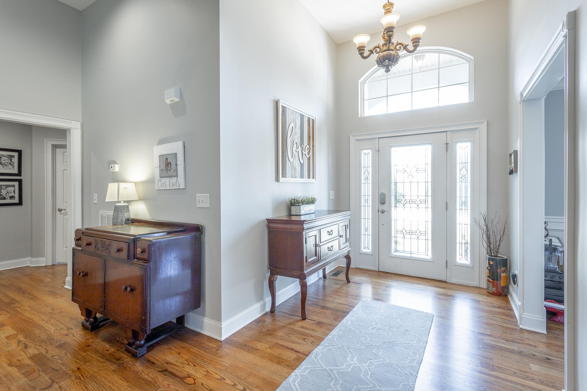 8628 Streamside Drive