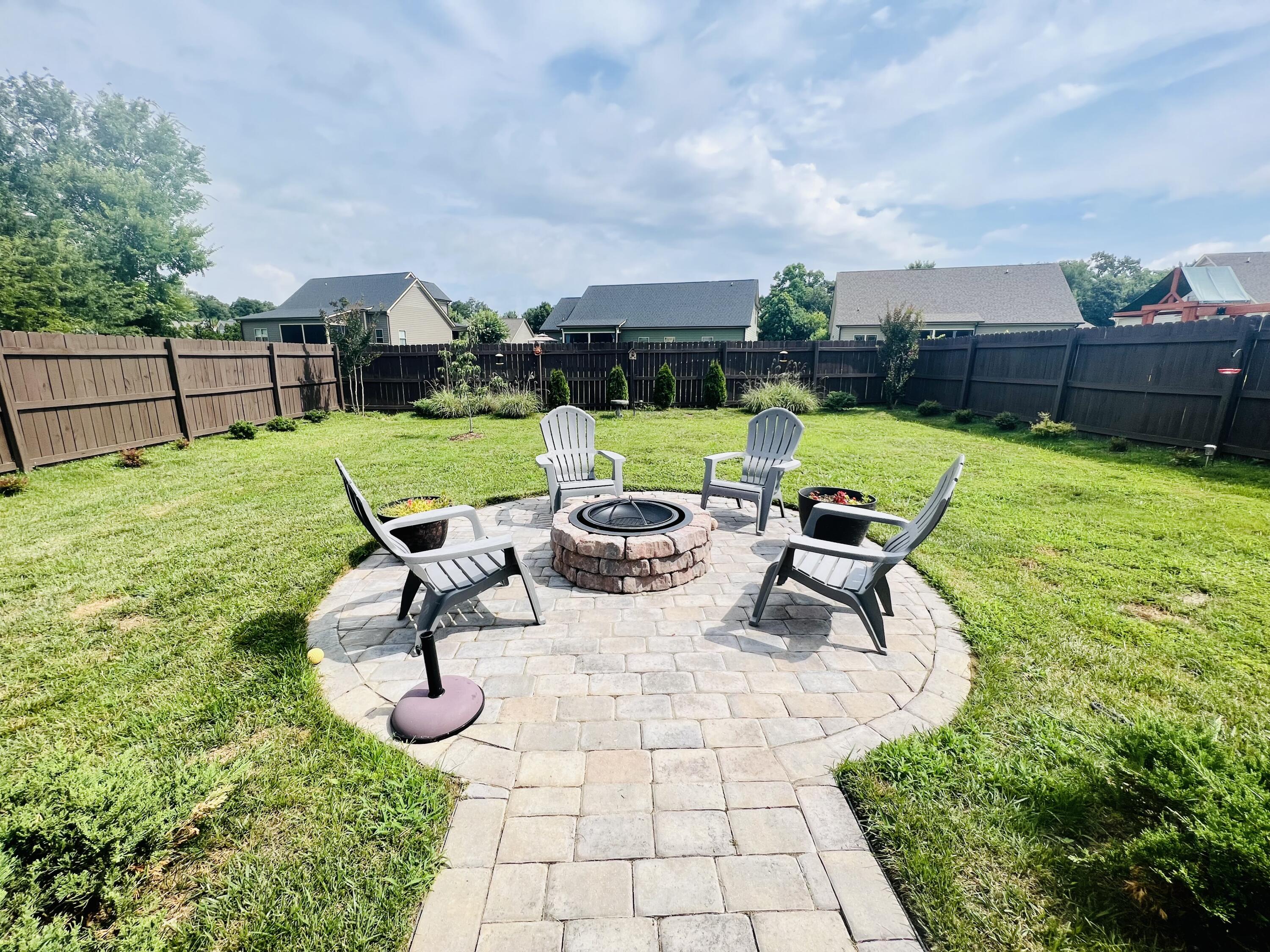 8649 Kennerly Court