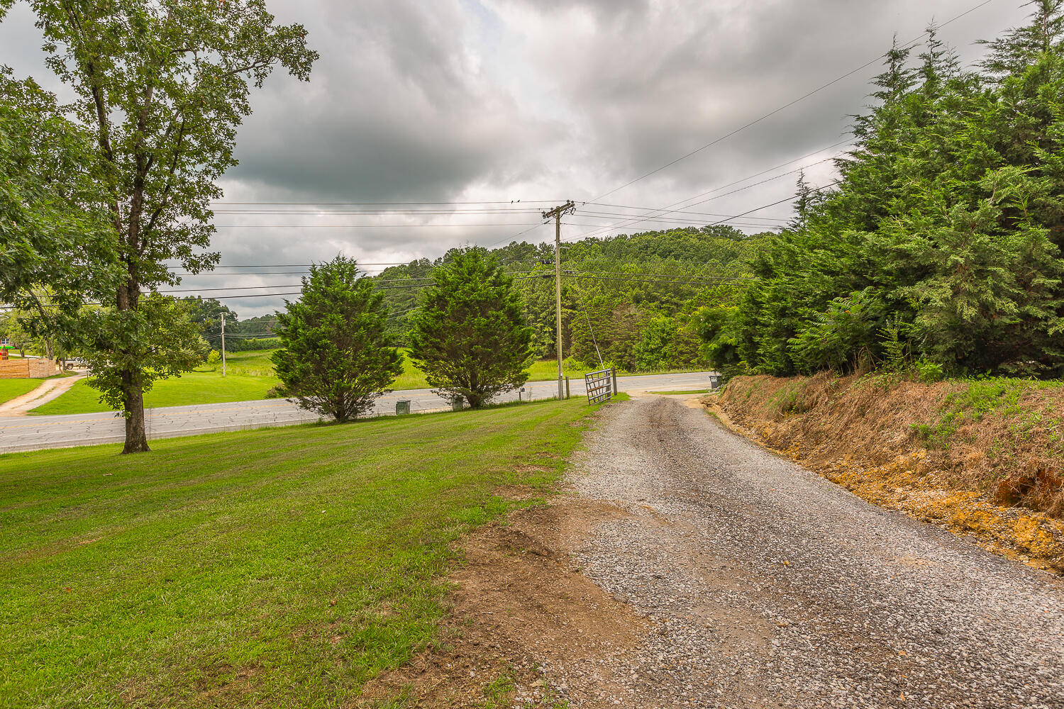 3623 E 136 Highway, LaFayette