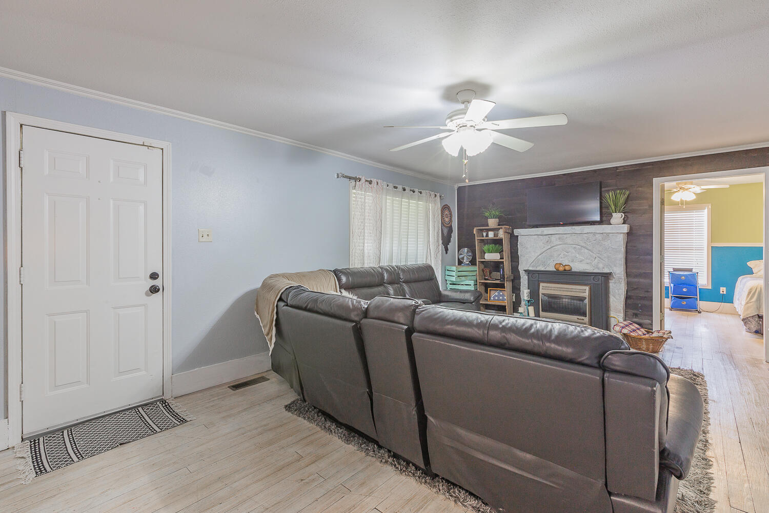 3623 E 136 Highway, LaFayette