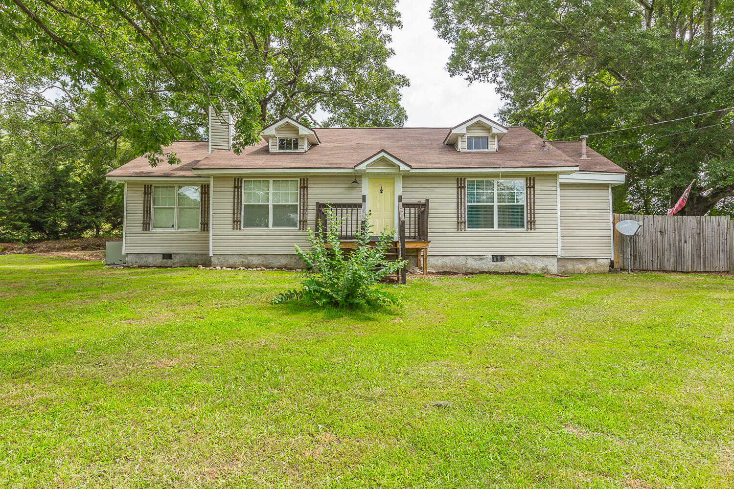 3623 E 136 Highway, LaFayette