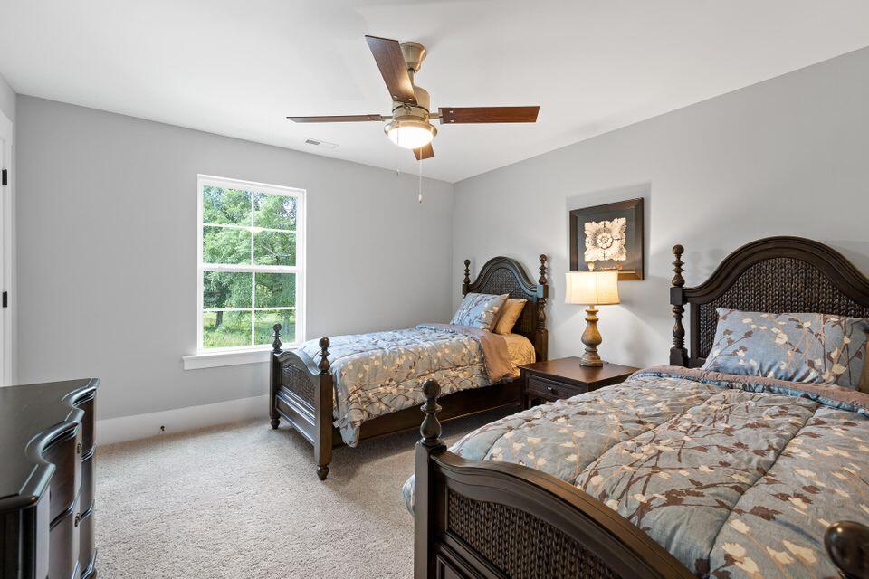 1022 Omaha Circle, 115