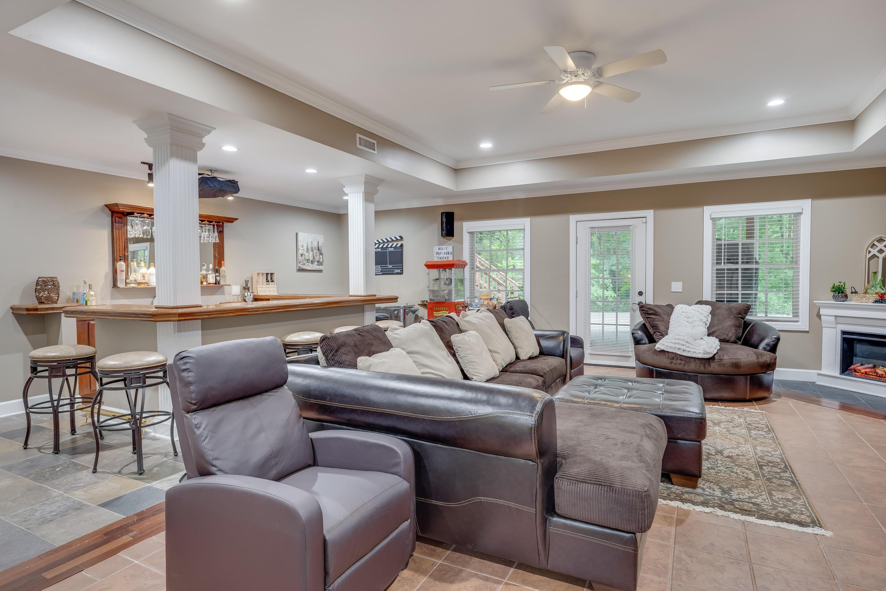 9244 Hidden Mountain Drive