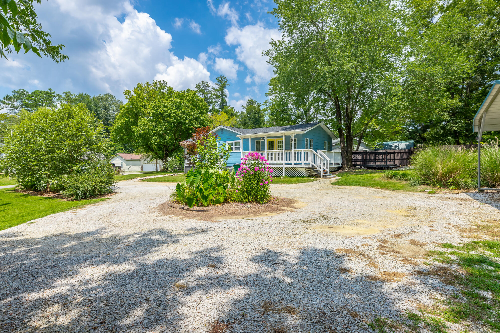 60 Elm Tree Road