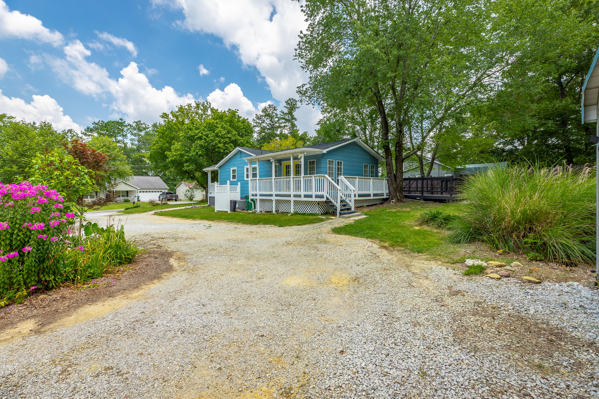 60 Elm Tree Road