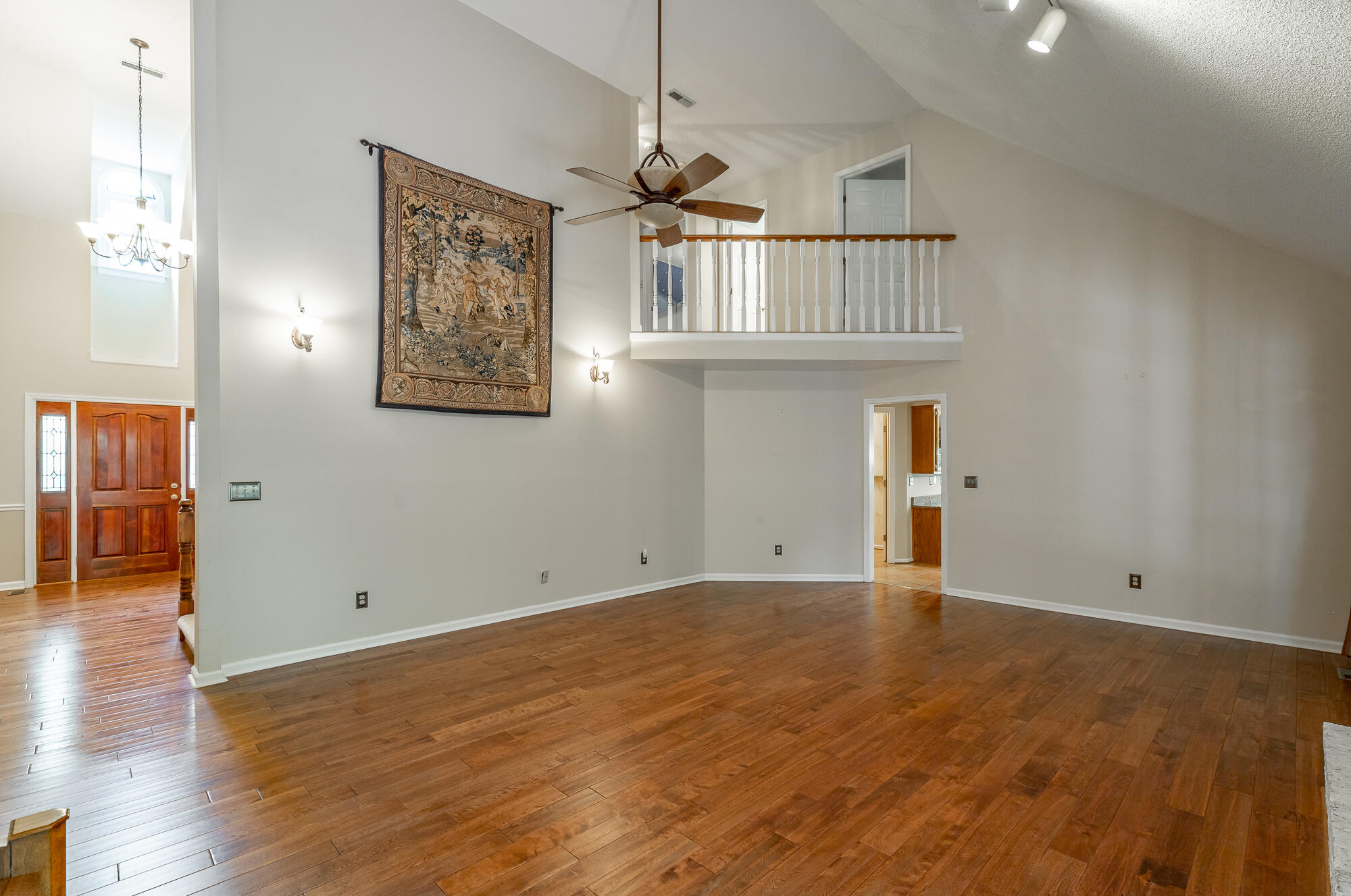 9609 Shadowbend Cir