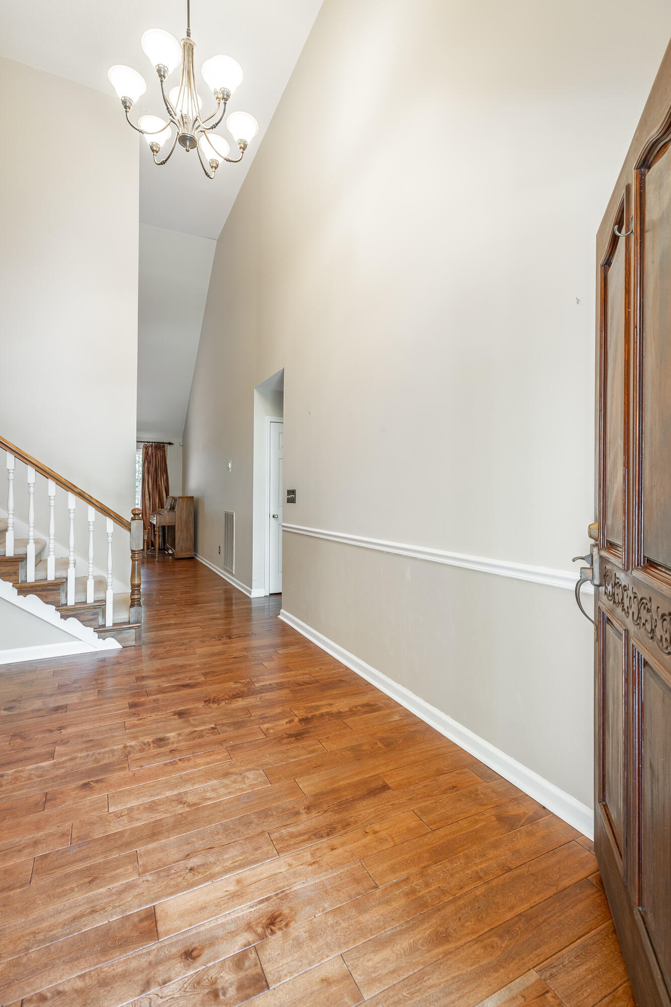 9609 Shadowbend Cir