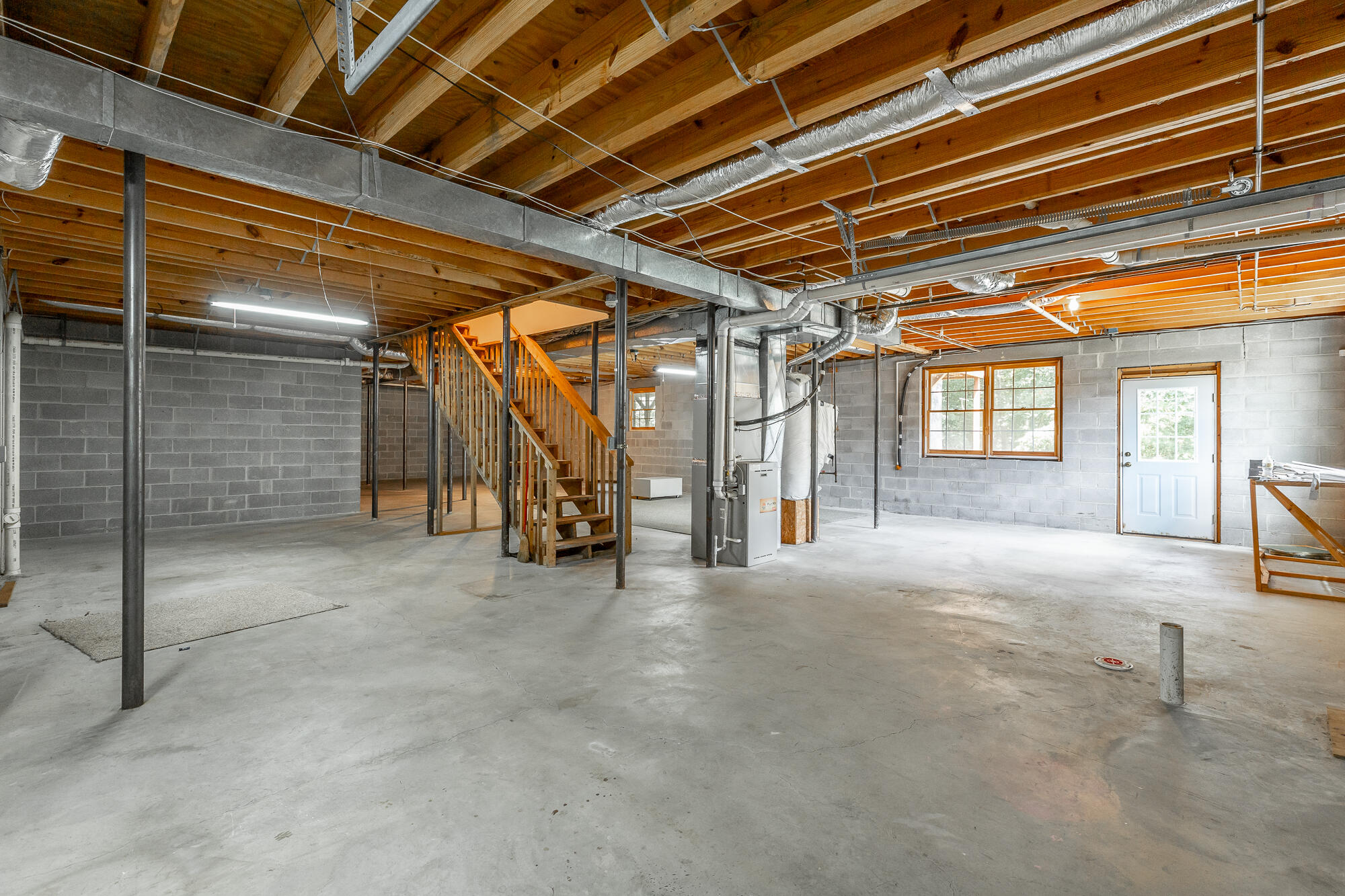 9609 Shadowbend Cir