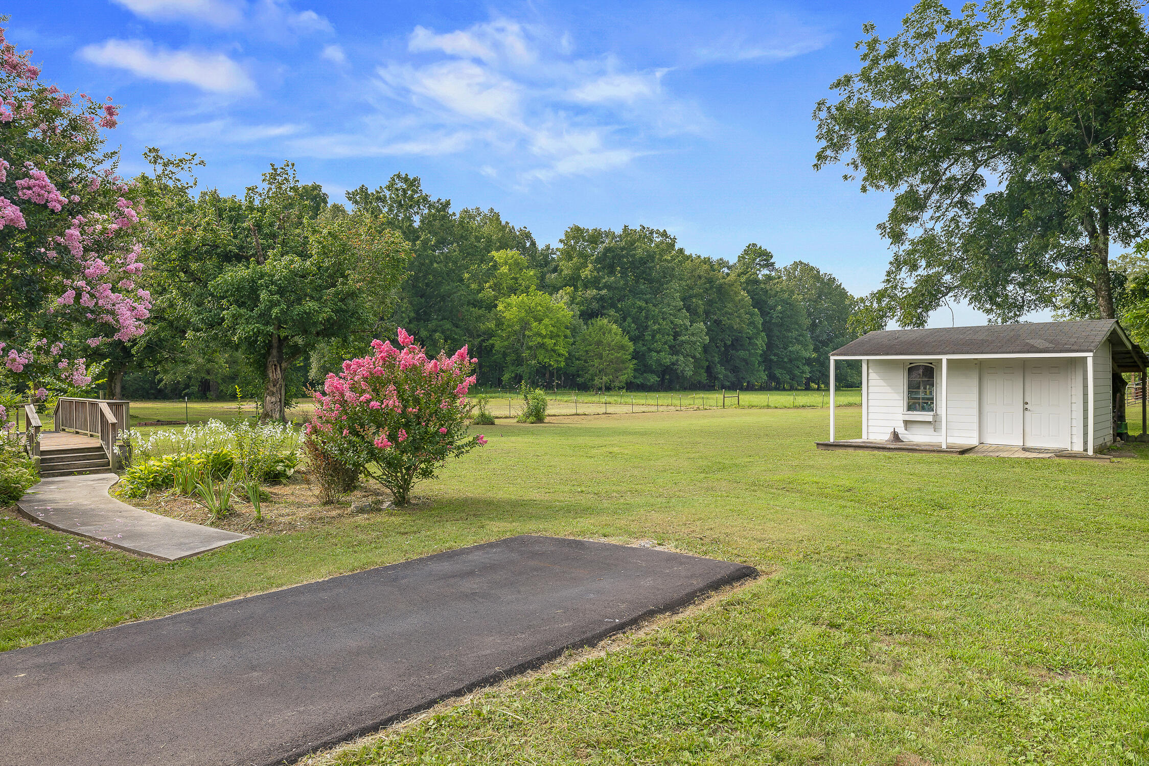 7612 Davidson Road