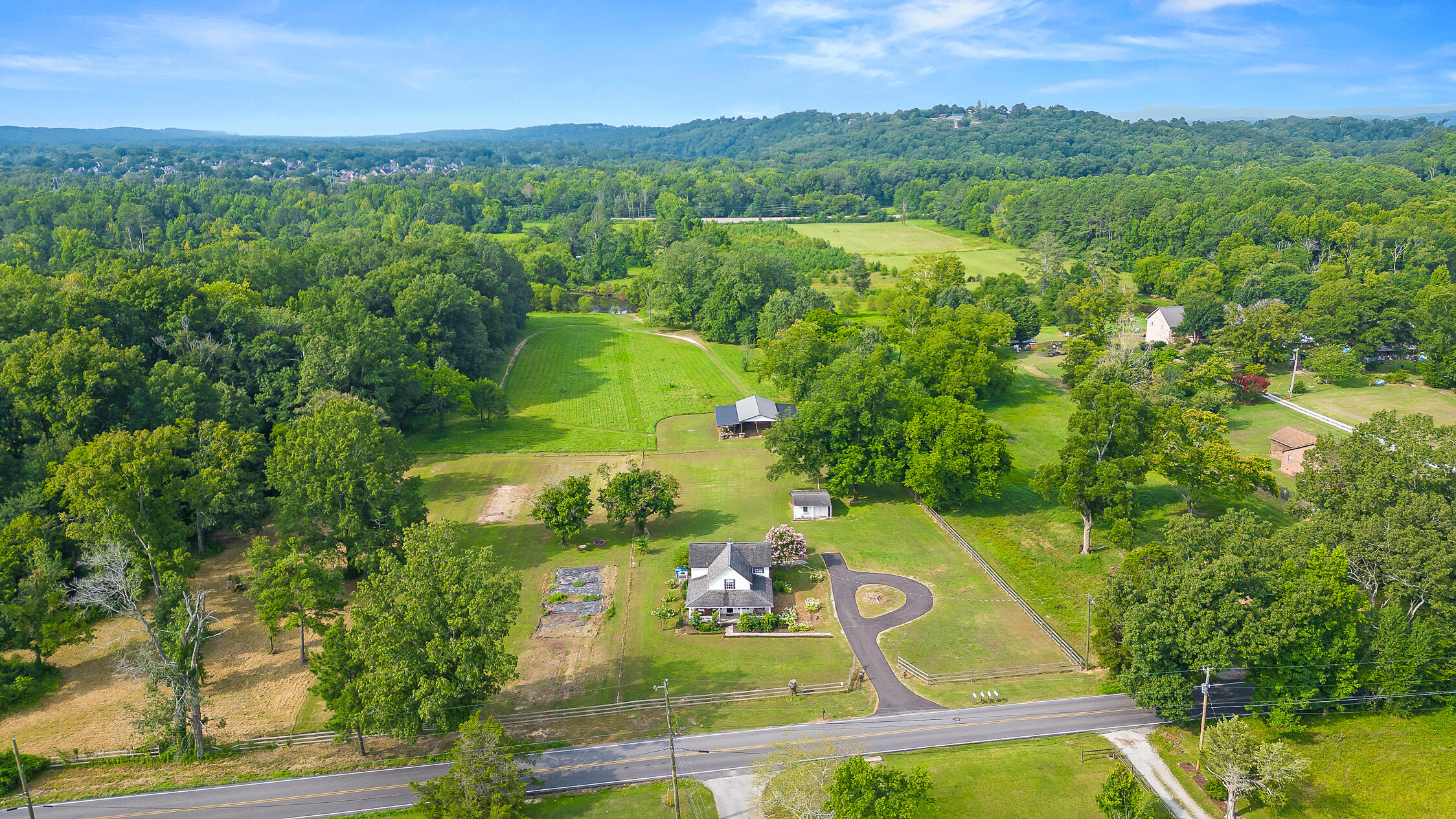 7612 Davidson Road