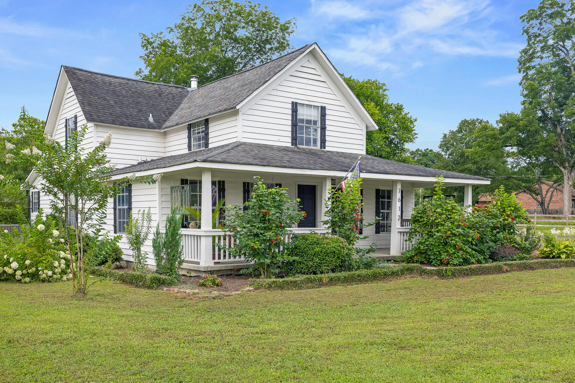 7612 Davidson Road