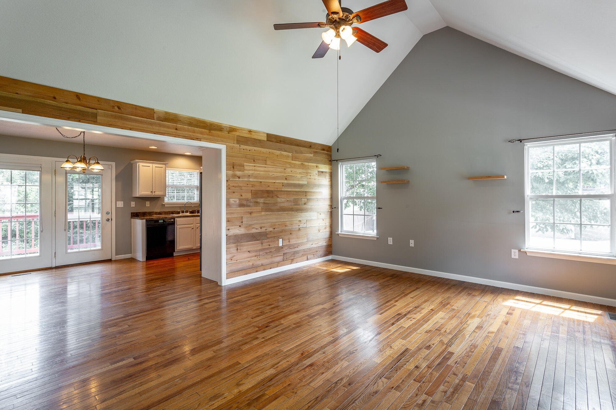 258 SE Heather Oaks Trail
