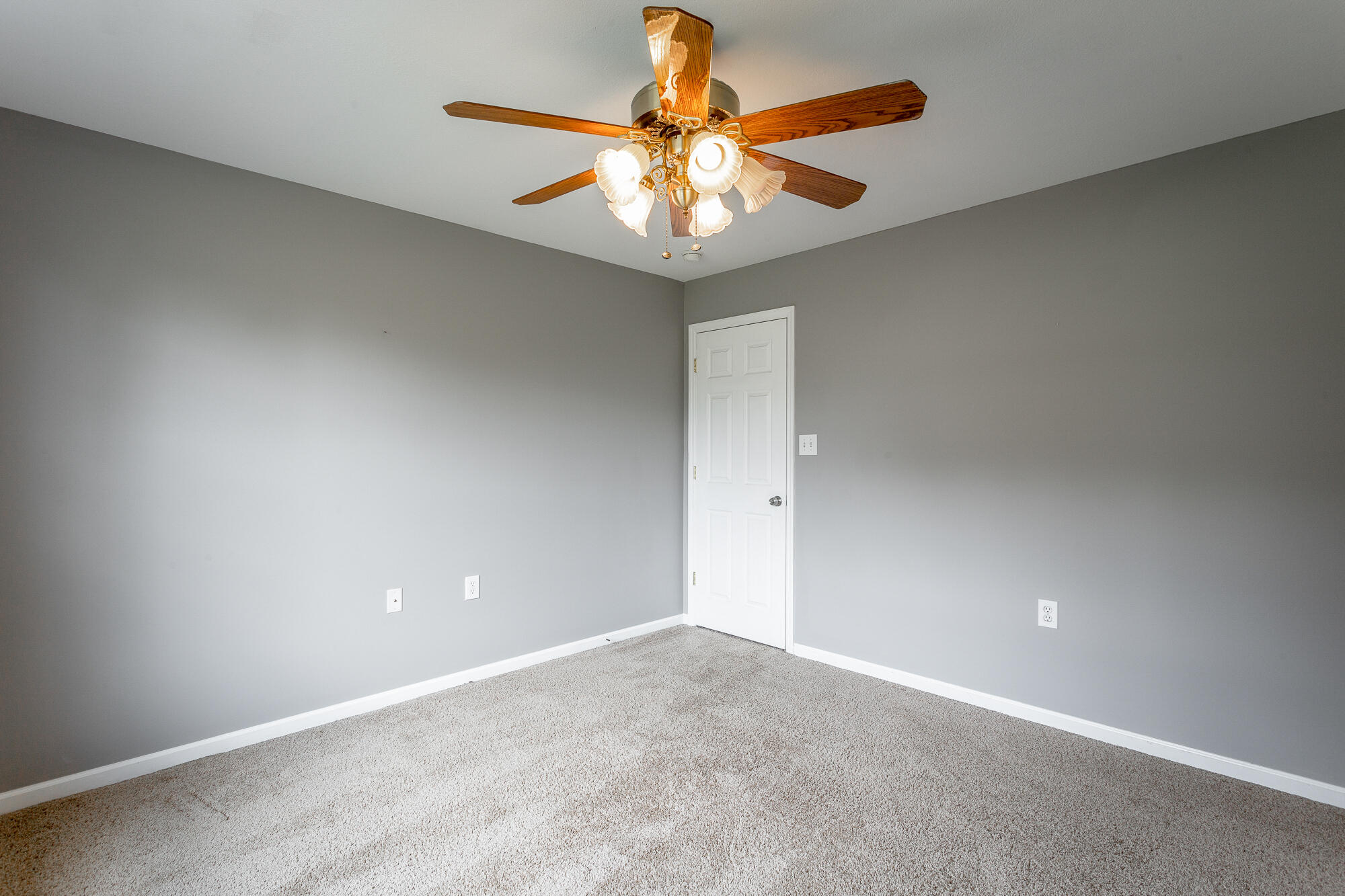 258 SE Heather Oaks Trail