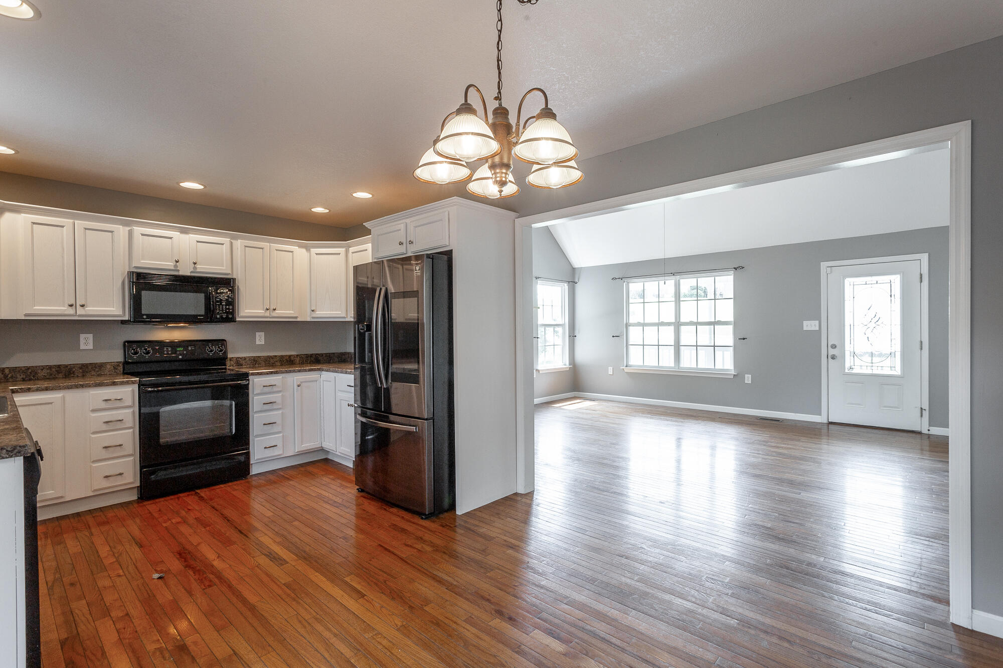 258 SE Heather Oaks Trail