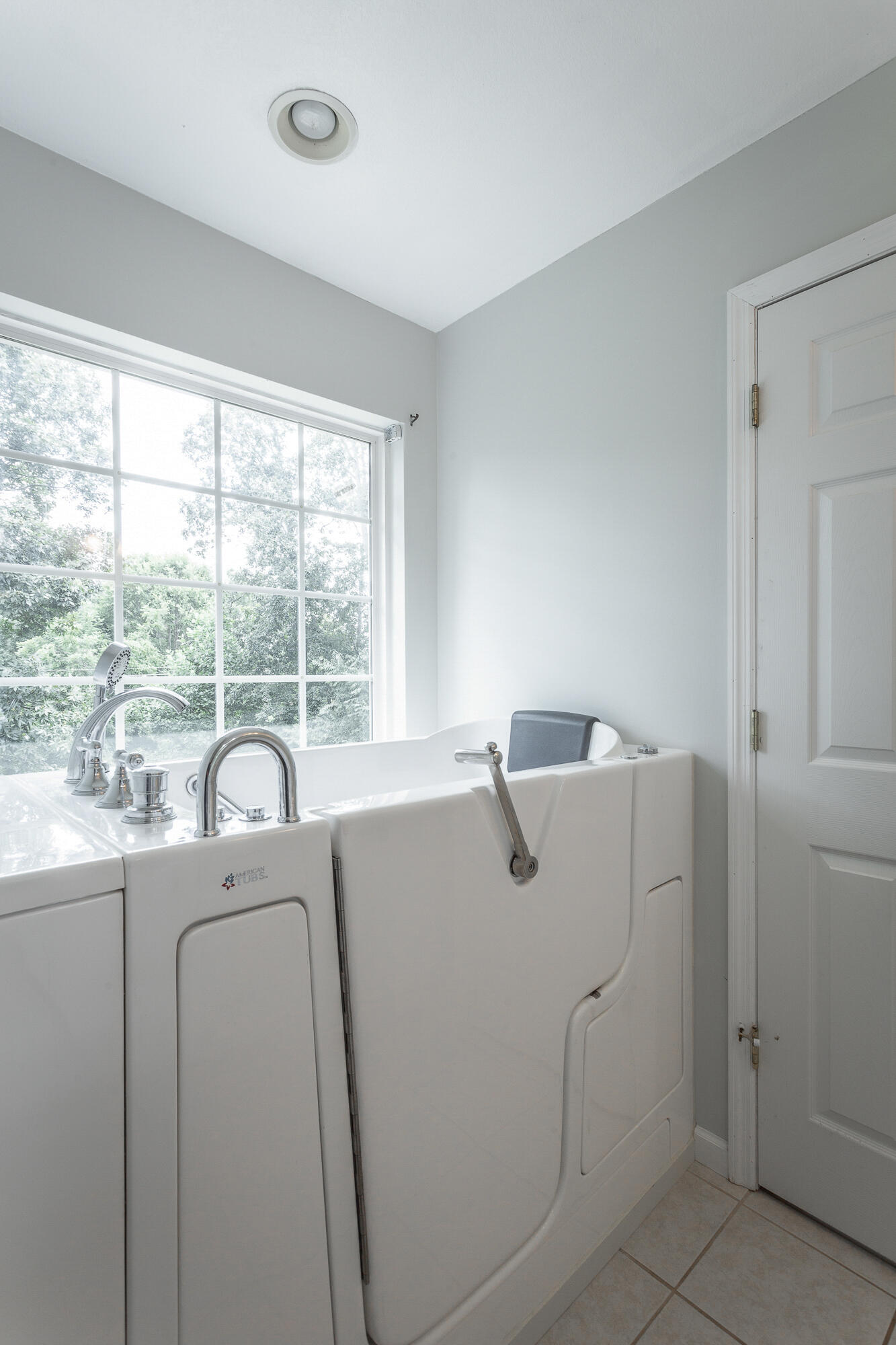 258 SE Heather Oaks Trail