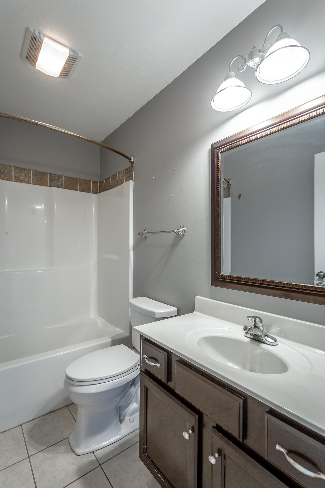258 SE Heather Oaks Trail