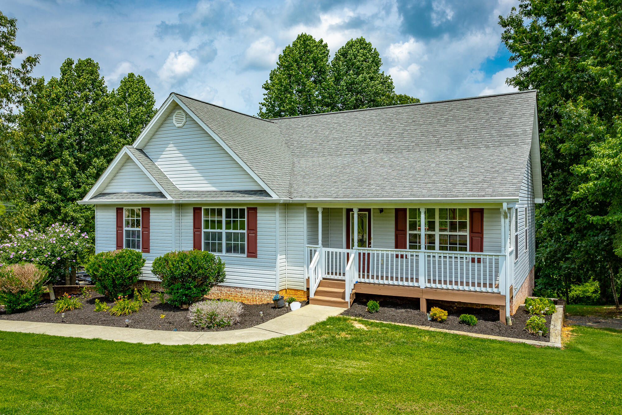 258 SE Heather Oaks Trail