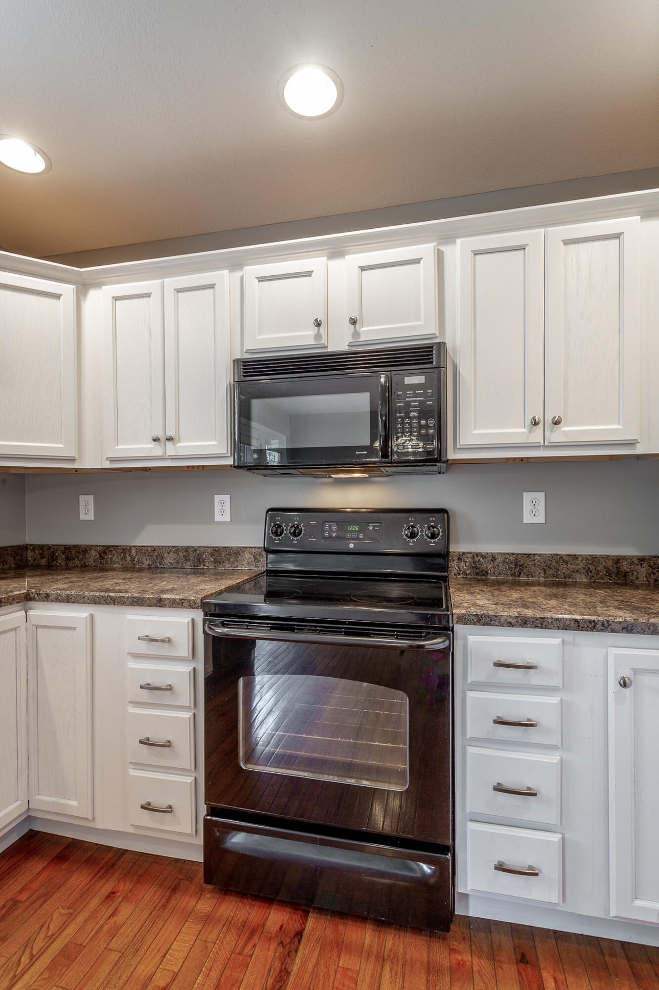 258 SE Heather Oaks Trail