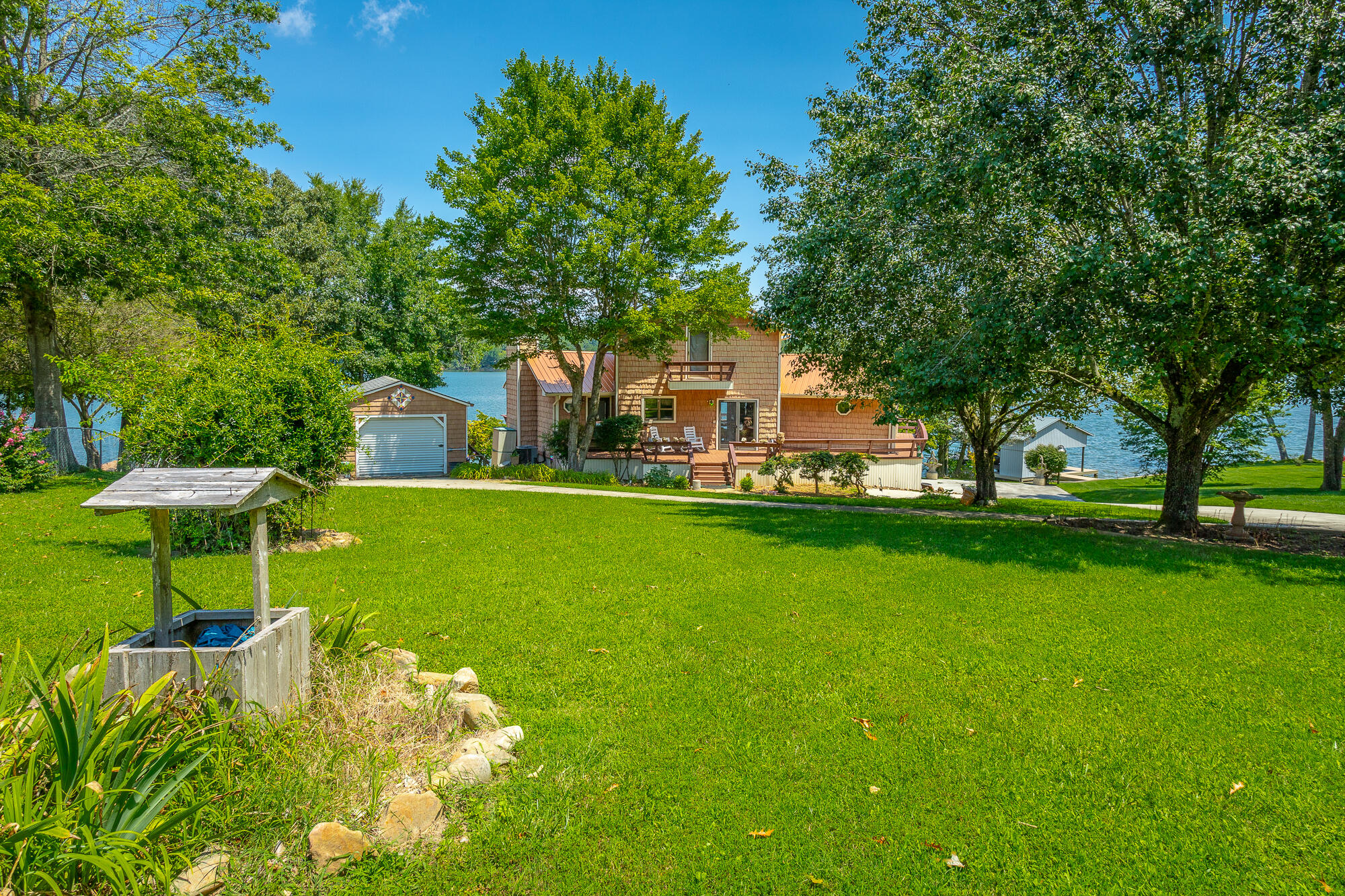 347 Lake Forest Lane