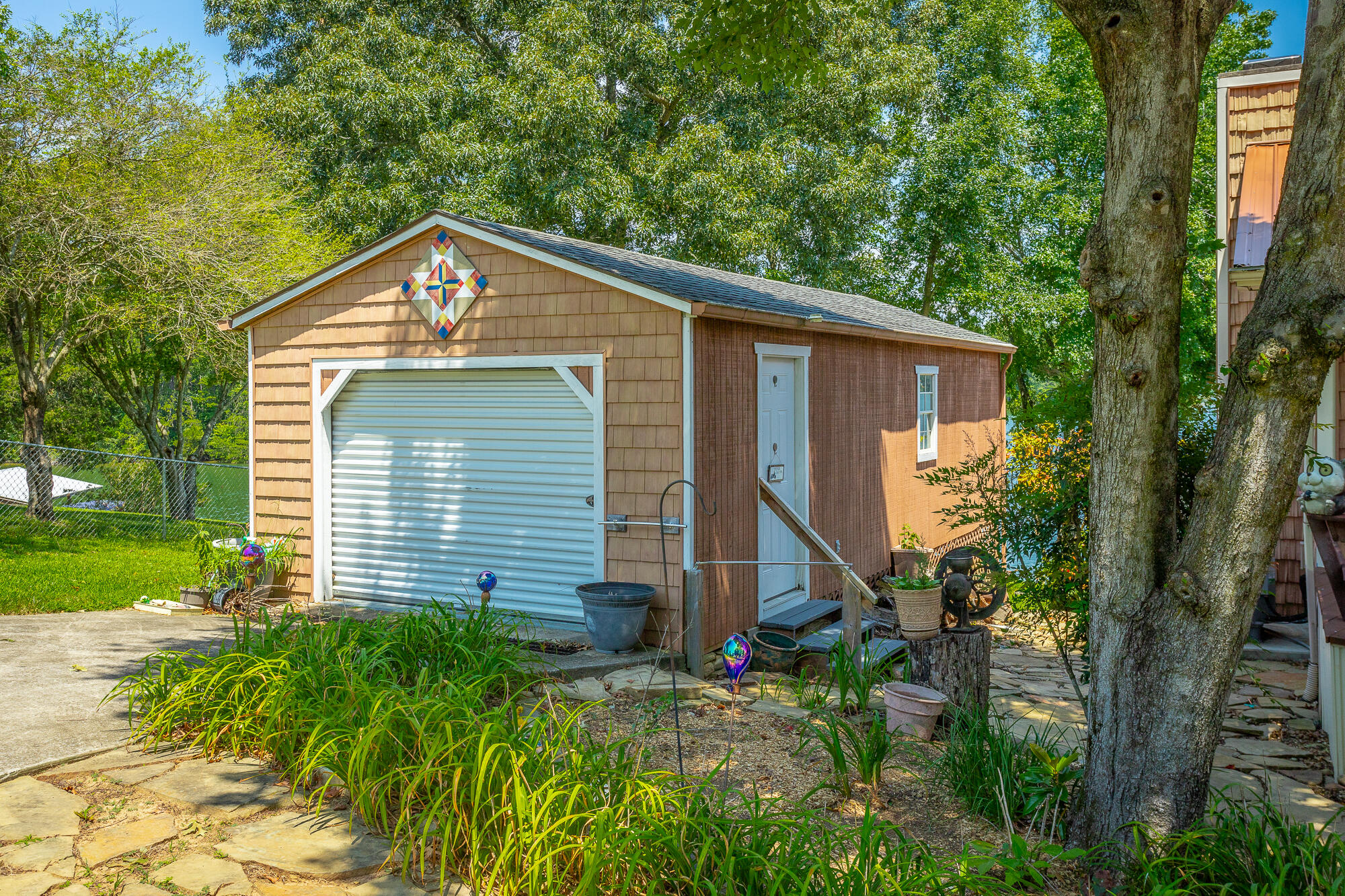 347 Lake Forest Lane
