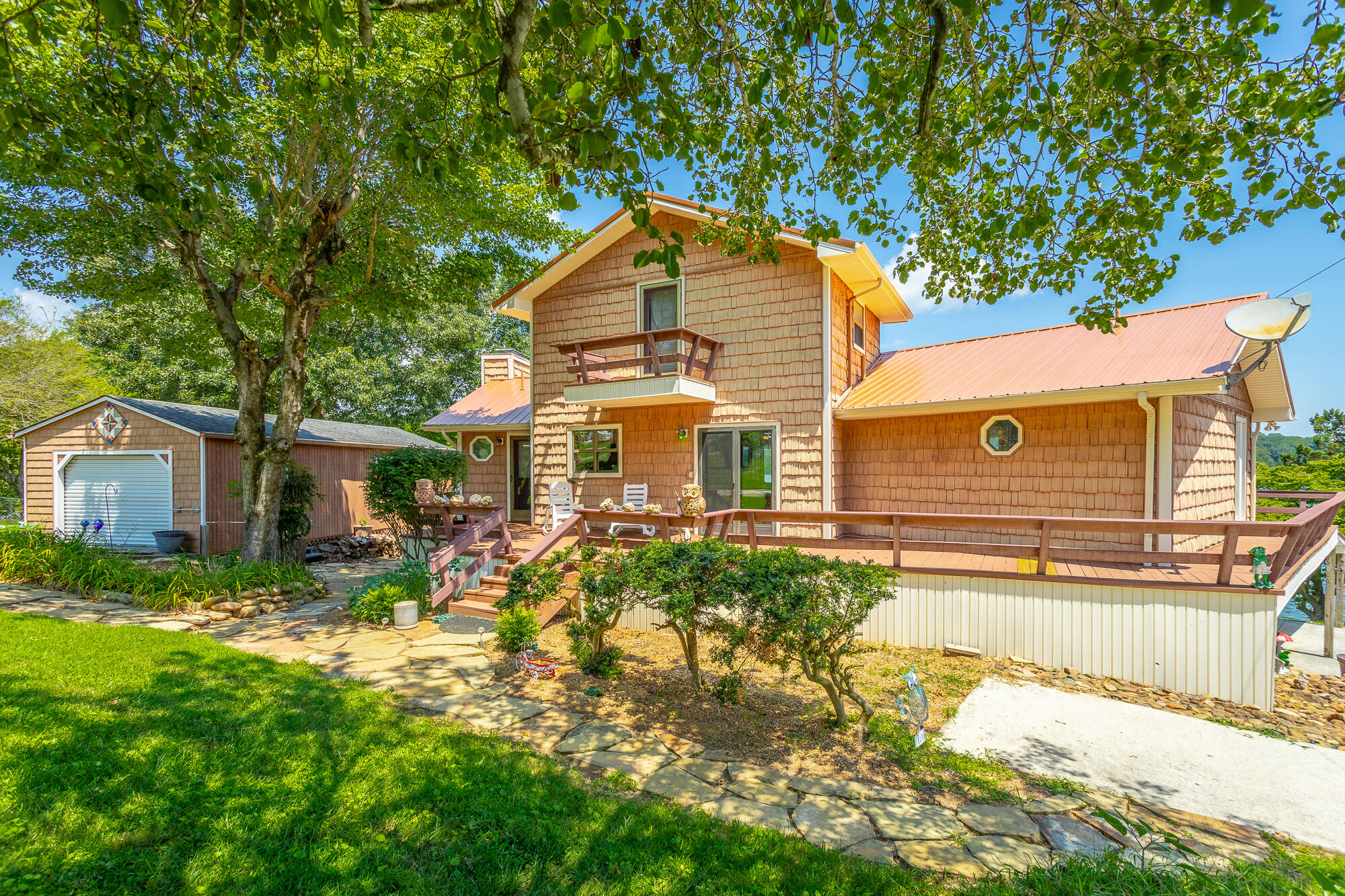 347 Lake Forest Lane