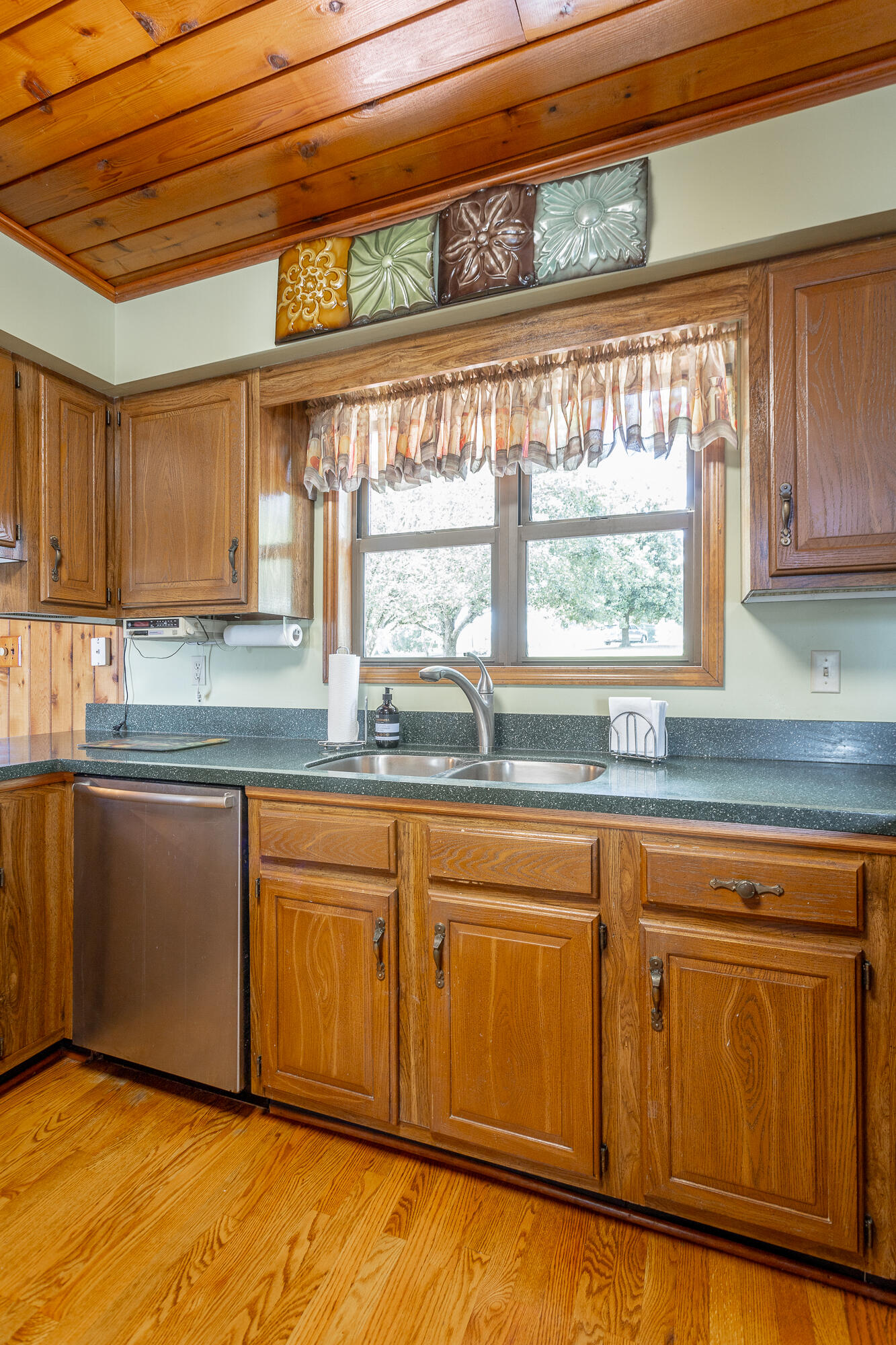 347 Lake Forest Lane