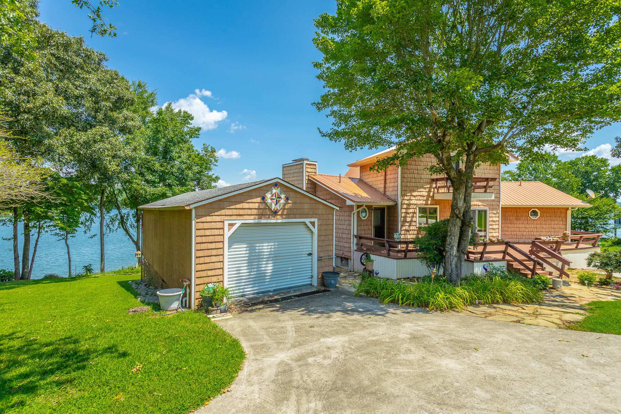 347 Lake Forest Lane