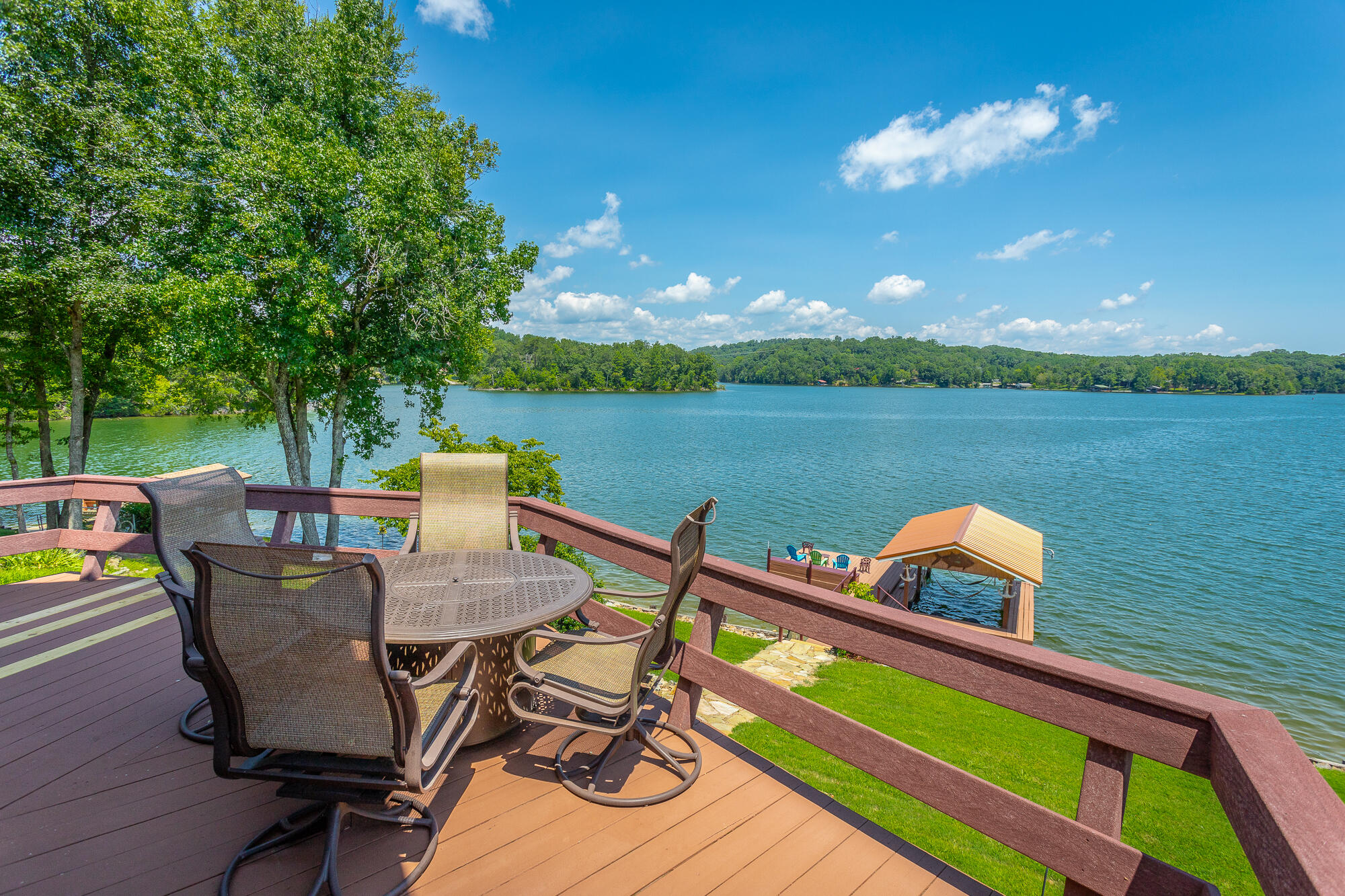347 Lake Forest Lane