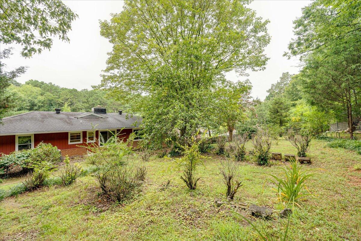4415 Bonny Oaks Drive
