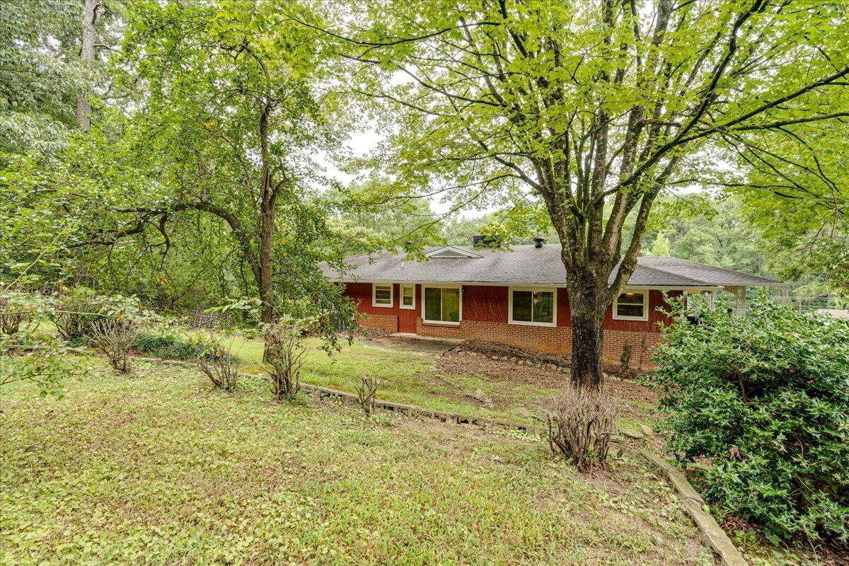 4415 Bonny Oaks Drive