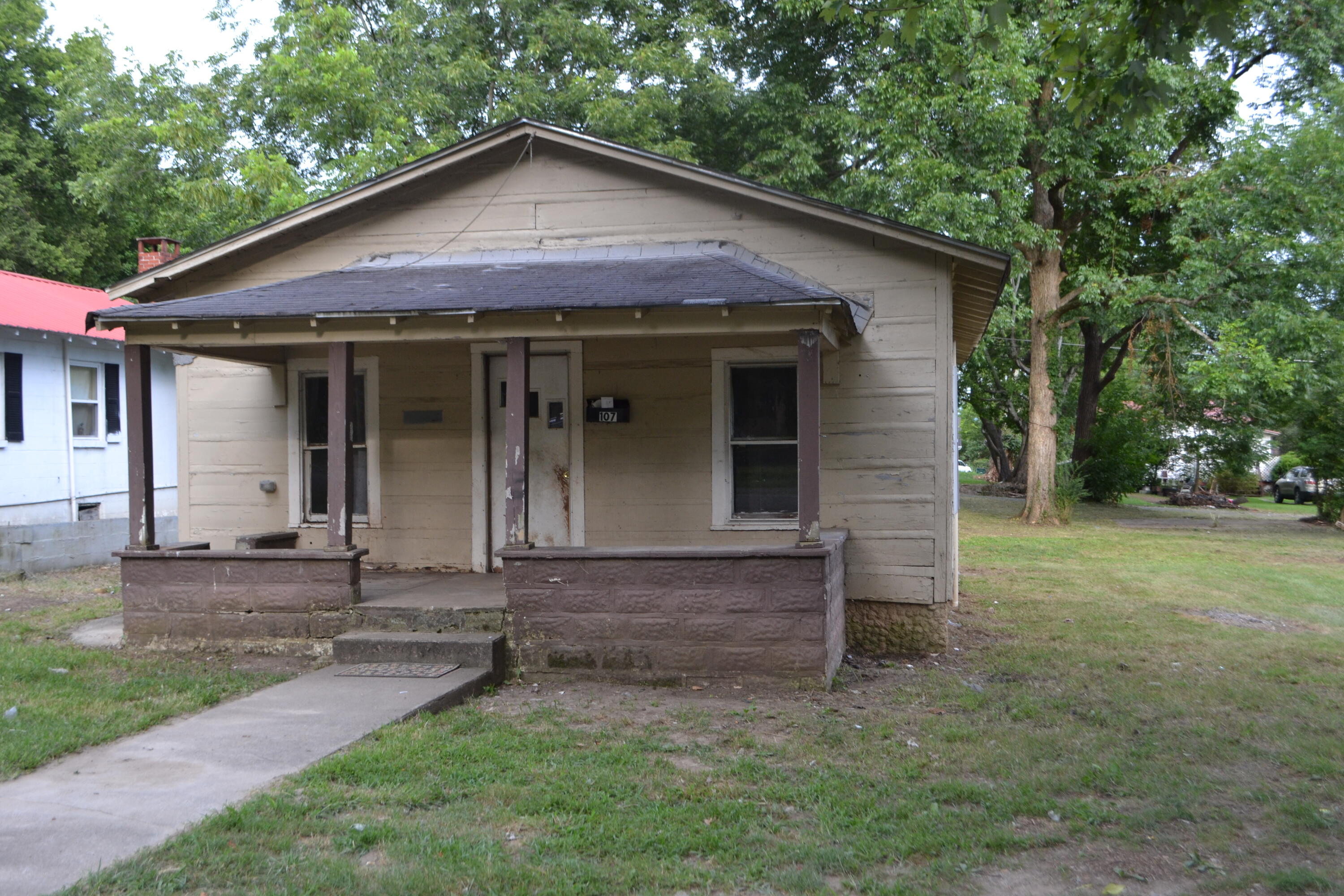 107 Locust Avenue