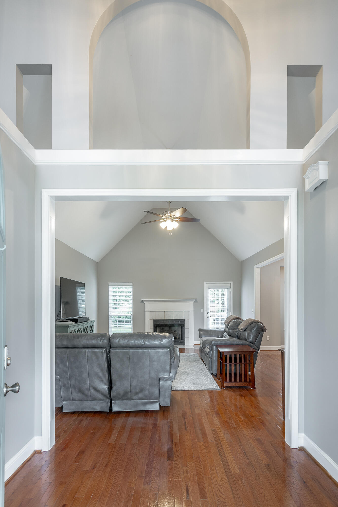 2435 Chimney Lake Circle